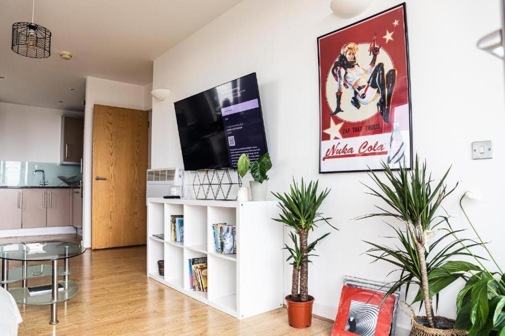 Modern 2 Bedroom Apartment Near Tower Bridge Free Parking Londen Buitenkant foto